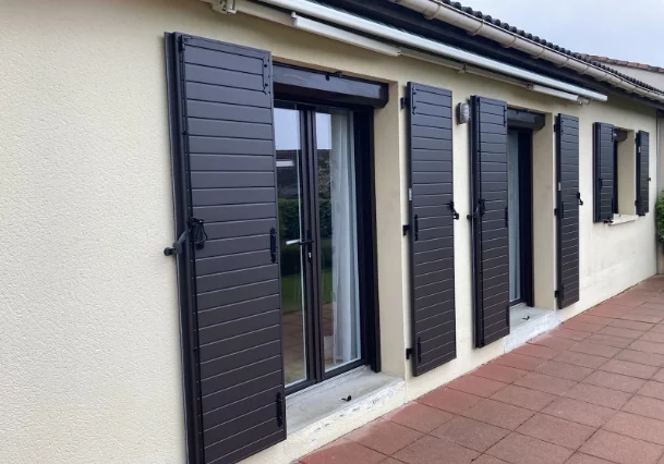 Artim Menuisier Cholet Artim MENUISIER CHOLET Volet Battant 3 355 Artim Menuisier Cholet Artim MENUISIER CHOLET Volet Battant 3 355