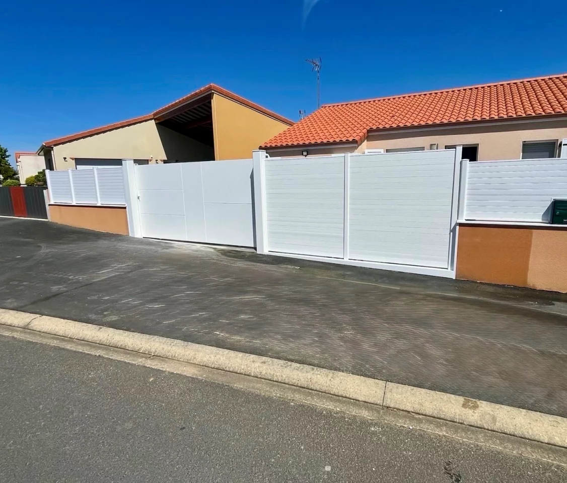 Artim Menuisier Cholet Portail Cholet IMG 1956 Artim Menuisier Cholet Portail Cholet IMG 1956